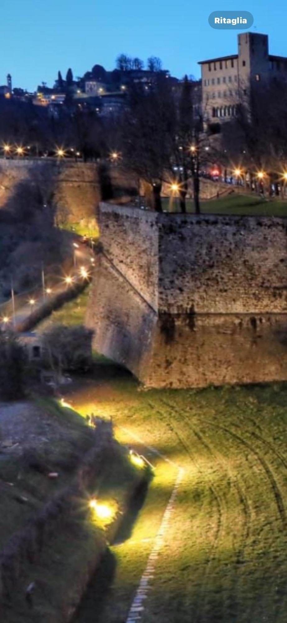 Smart Silver Apartment Central Bergamo Esterno foto